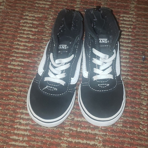 youth size 7 vans